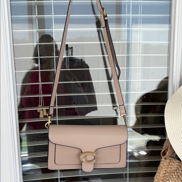 Elegant Beige Coach tabby crossbody - Picture 1 of 11